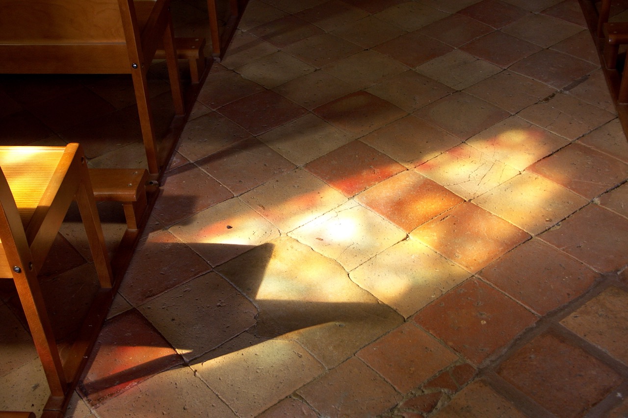 Rénovation et nettoyage de tomettes anciennes